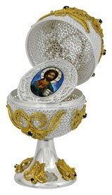 Пасхальное яйцо из серебра с иконой Спасителя